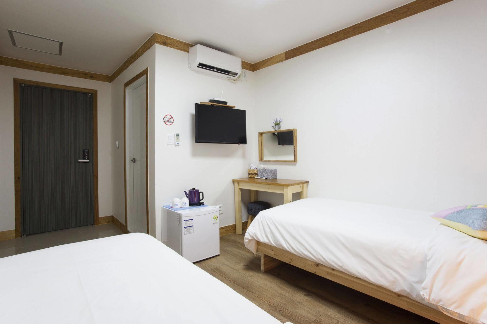Mini Hotel Dalkom In Dongdaemun Seul Dış mekan fotoğraf