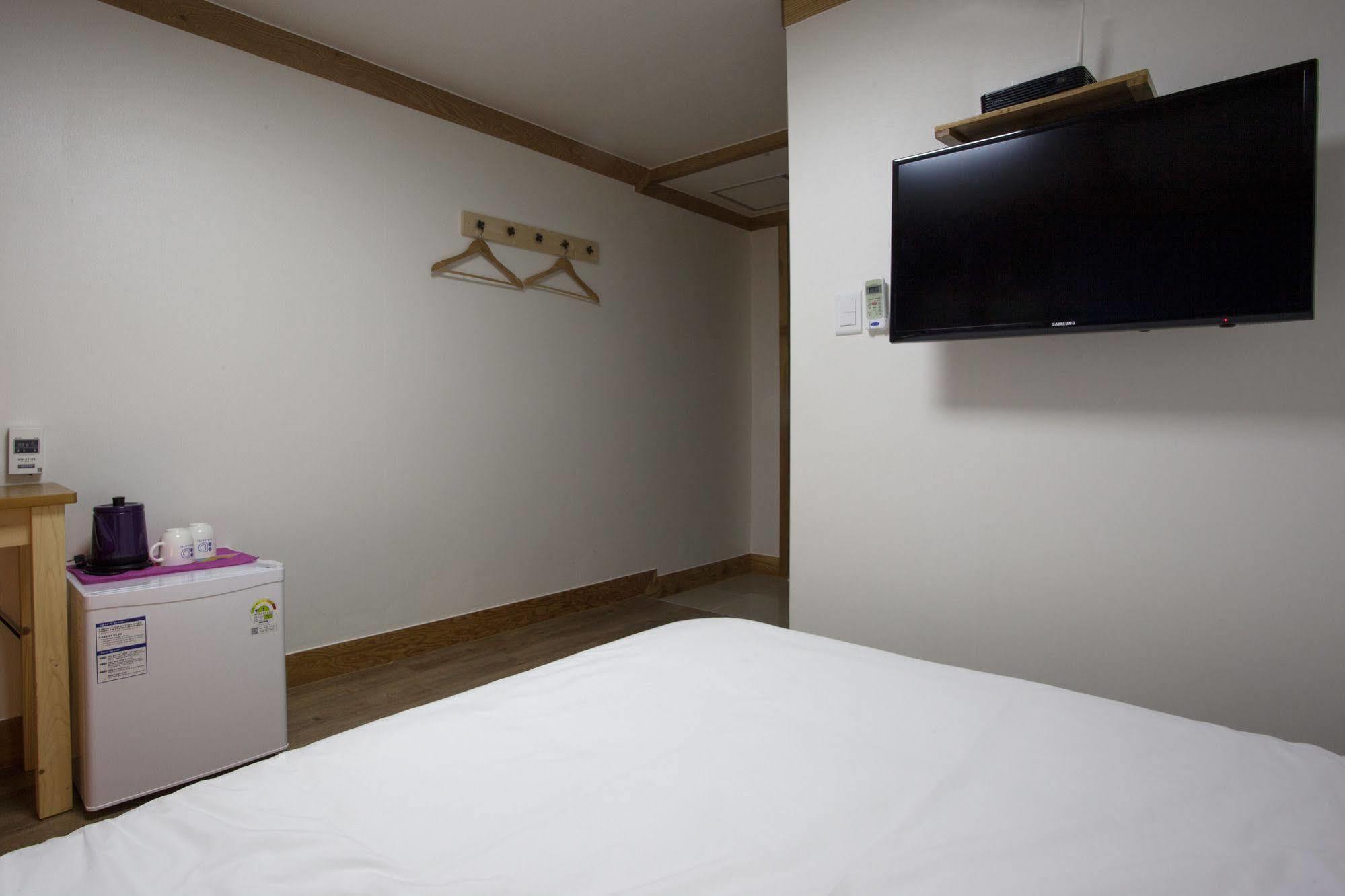 Mini Hotel Dalkom In Dongdaemun Seul Dış mekan fotoğraf