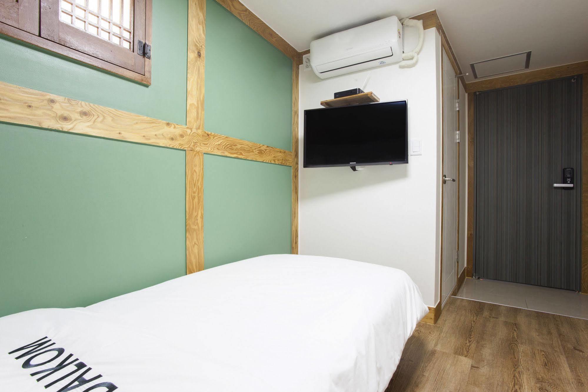 Mini Hotel Dalkom In Dongdaemun Seul Dış mekan fotoğraf
