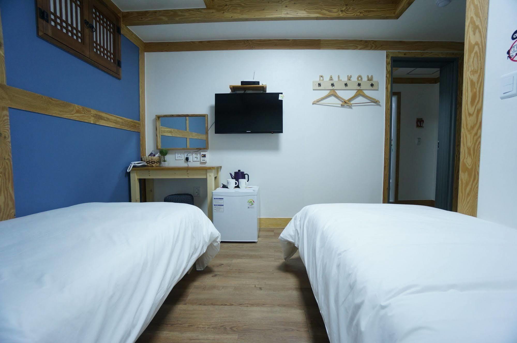 Mini Hotel Dalkom In Dongdaemun Seul Dış mekan fotoğraf