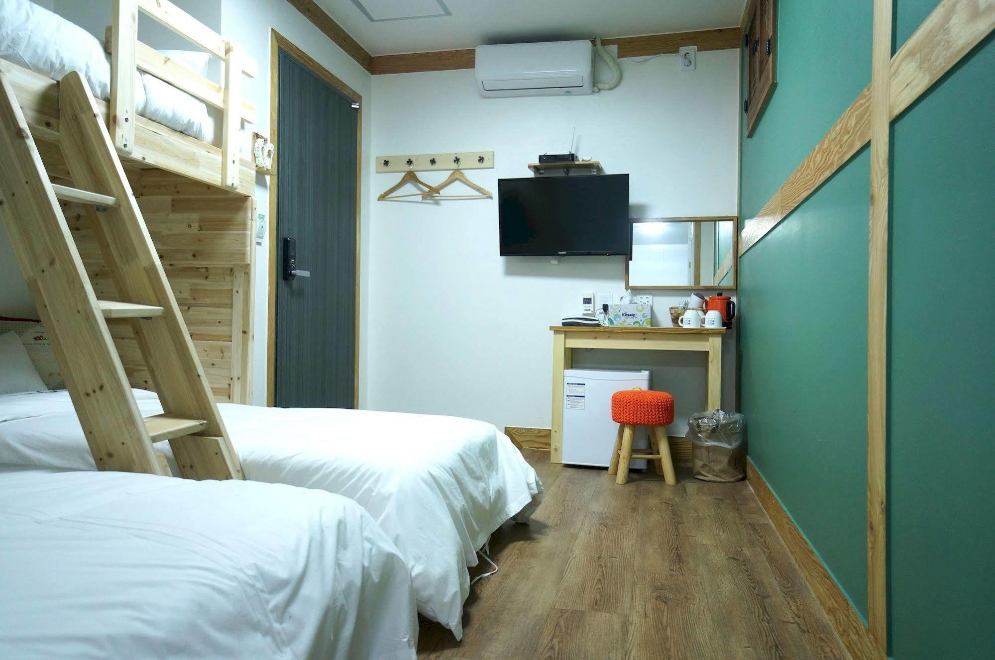 Mini Hotel Dalkom In Dongdaemun Seul Dış mekan fotoğraf