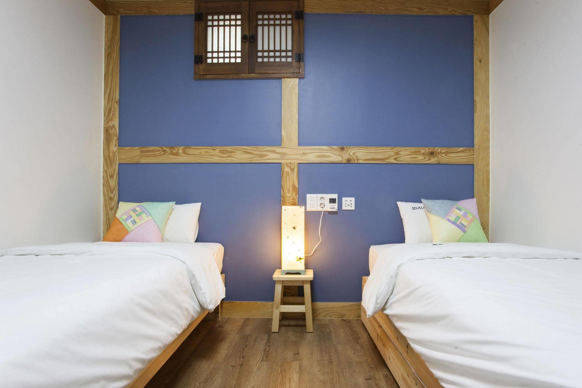 Mini Hotel Dalkom In Dongdaemun Seul Dış mekan fotoğraf